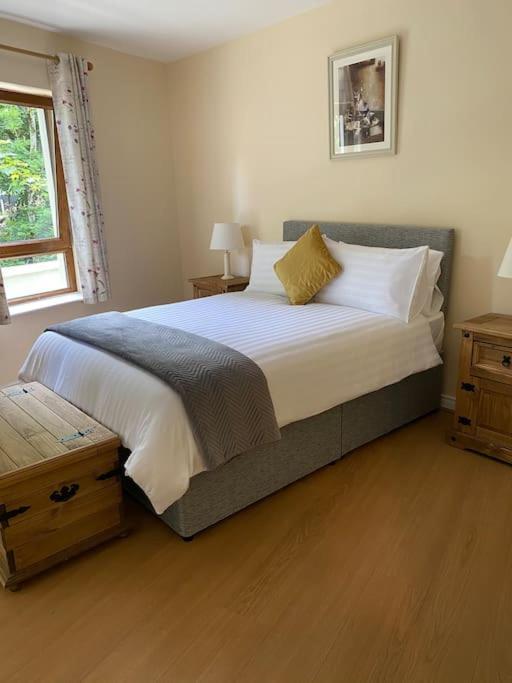 Glengesh Court. Ardara Town Centre. Apartamento Exterior foto
